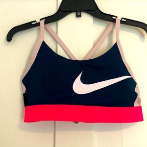 Nike Dri-Fit bra. SzL